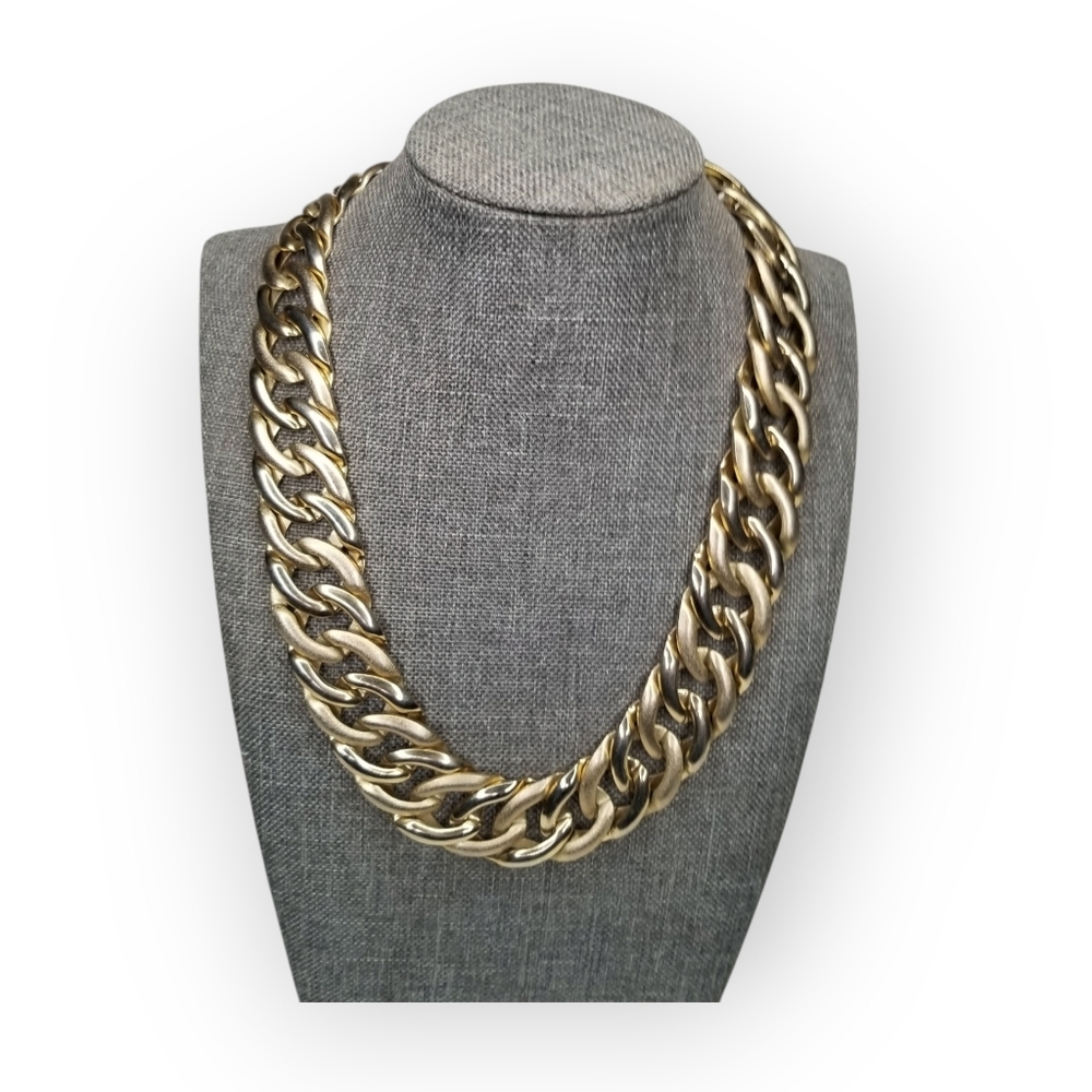 Vintage Chunky Gold Tone Chainlink Necklace Textured 18" Bold 90s 80s